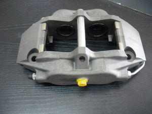 Etrier de frein AR 4P AP pour fusée orig. S1 = 2 x 658.00 = 1316.00 HT