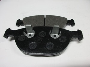 Jeu de plaquettes AV
(+ 40 % de grip et tenue température) - 224.00 HT