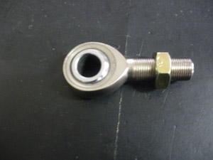 Rotule de train AR de bras 5/8 G = 3 rotules / côté x 2 soit 6 x 138.00 = 828.00 HT