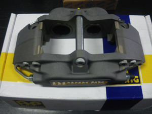 Etrier AR Radial piston diam. 35/41 (pour diam. disque 285x25) - 2 x 698.00 = 1396.00 € ht