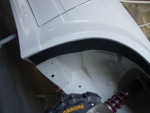 Passage de roue en Polyester Droit et Gauche 2 x 42.00 HT - 84.00 HT