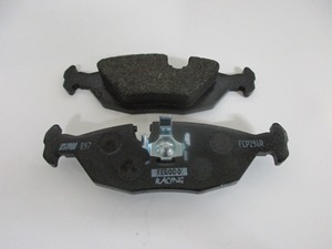 Jeu de plaquettes AR DS3000/R - 150.57 HT - +50% de grip et d'endurance avec un coeff de friction de 0.6 - idéal pour le circuit loisir