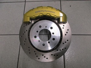 Kit frein AV Performance diam 345 6 pistons (livré avec support / plaquettes / aérokip ) = 2260.00 € HT