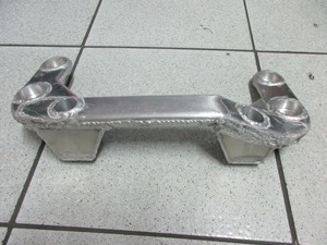 Traverse alu support de boite type Prodrive (entraxe rail 33 ou 32.5) - 832.00 HT