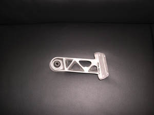 Petit support moteur côté droit (avec silentbloc) S14 - 229.93 HT