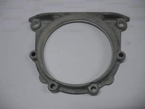 Plaque AR porte joint de vilebrequin - 23.41 HT