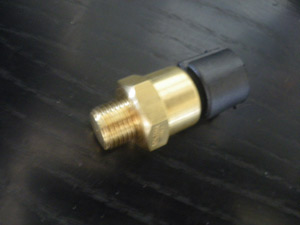 Sonde 3 voies déclenchement ventilo refroidissement eau - 49.50 HT