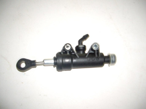 Emetteur embrayage court à clips - 125.00 HT