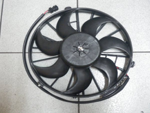 Ventilateur moteur M3 E30 origine - 317.80 HT
