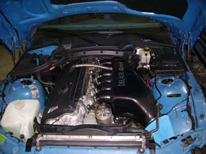 Photo montage boite à air sur moteur S54