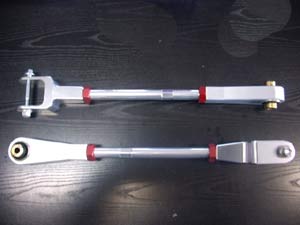 Tirants AR inférieurs réglables en carrossage et voie (-1.00 à +3.00 mm) 2 x 179.97 HT - 359.94 HT