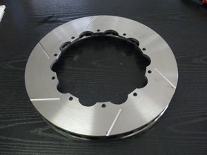 Disque AV diam. 332 ou 330 x 32 / 10 trous / entraxe 210