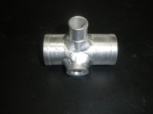 T de remplissage et support sonde (eau) Moteur S14 et S42 - 75.00 HT 