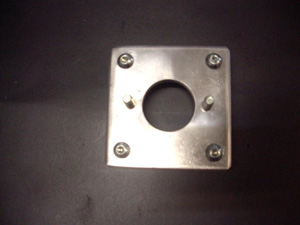 Plaque support de maître cylindre Alu - 78.00 HT 