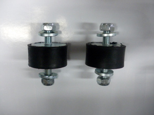 Silentblocs de support boîte renforcés 2 x 30.00 = 60.00 € HT