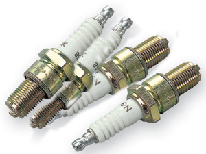 Bougies de remplacement Haute Performance 4 x 19.36 HT - 77.44 HT