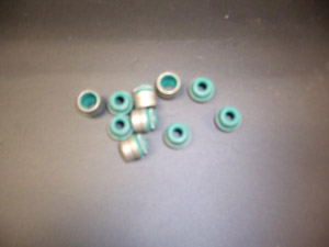 Joint de queue de soupape S42 diam. 5 (prix unitaire) - 6.04 HT