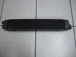 Radiateur d'huile (sortie comme d'origine) - 488.00 HT 