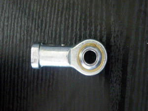 Rotules spéciales de direction noyau diam 12 pas à Droite 2 x 93.00 HT - 186.00 HT