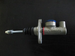 Maitre Cylindre AP AR - 218.00 HT (photo non contractuelle)
